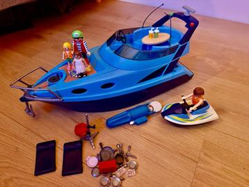 Playmobil luxe jacht met motor (echt varen) en jetski 70630 beschikbaar voor biedingen