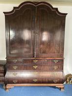 Antieke kast - ongeveer 275 jaar oud., Ophalen
