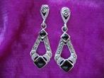 Mooie Zilveren Art Deco Oorstekers met Zwarte Onix en Marka, Sieraden, Tassen en Uiterlijk, Antieke sieraden, Verzenden, Zilver