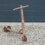 Vintage houten kinderstep. Step is rijklaar., Ophalen, Gebruikt, Rij- of Hobbelspeelgoed