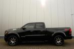 Dodge Dodge RAM 1500 5.7 V8 Black Edition (bj 2019), Auto's, Automaat, Gebruikt, 5654 cc, Zwart