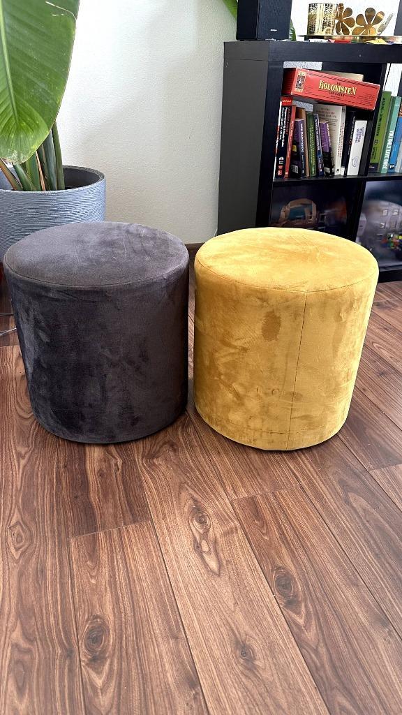 2 kleine stoel  - zwart en geel, Huis en Inrichting, Stoelen, Zo goed als nieuw, Twee, Stof, Zwart, Ophalen