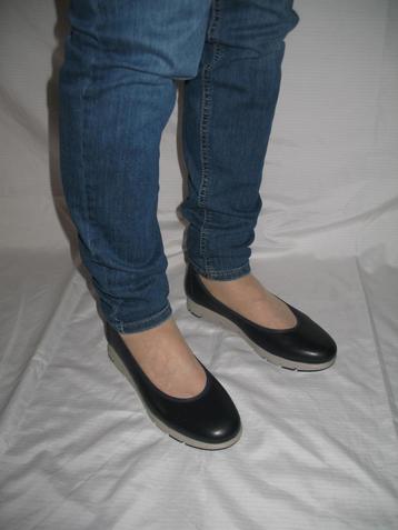 Aerosoles Leren Ballerina Blauw Mt 39 Niet op Gelopen beschikbaar voor biedingen