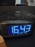 Philips TAR7705 Wekker Radio DAB+/FM met Qi Oplader, Ophalen of Verzenden, Zo goed als nieuw, Radio