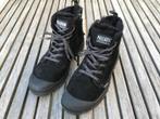 Palladium zwarte suede hoge gymp/gewatteerd/ rits / Maat 39., Zwart, Ophalen of Verzenden, Sneakers of Gympen, Palladium