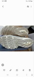 Te koop beige new balance 530 mt 40, Kleding | Dames, Schoenen, Ophalen of Verzenden, Nieuw, Beige, Sneakers of Gympen