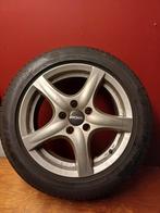 Volvo v70 wielen met banden voor bouwjaar 2000/ 2008 100euro, Auto's, Voorwielaandrijving, Stationwagon, Particulier, 129 €/maand