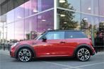 MINI Hatchback Cooper JCW Automaat / Panoramadak / Sportstoe, 136 pk, Gebruikt, Met garantie (alle), 4 stoelen