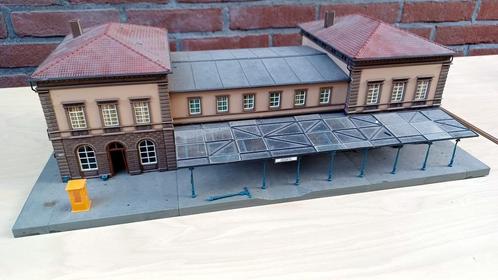 Station 5, Hobby en Vrije tijd, Modeltreinen | H0, Gebruikt, Brug, Tunnel of Gebouw, Overige merken, Ophalen of Verzenden