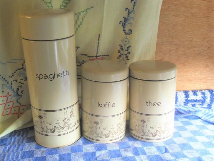 voorraadbussen/ keukenbus/ Spaghetti/ koffie/ theebus, Antiek en Kunst, Antiek | Keukenbenodigdheden, Ophalen of Verzenden