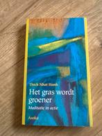 Het gras wordt groener - Thich Nhat Hanh, Ophalen of Verzenden, Gelezen, Meditatie of Yoga, Achtergrond en Informatie
