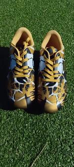 Voetbal schoenen maat 33, Ophalen of Verzenden, Zo goed als nieuw, Jongen of Meisje, Schoenen