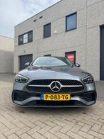 Mercedes-Benz C-Klasse 180 AMG 170pk 9G-TRONIC 2022 Grijs, Auto's, Automaat, 1800 kg, 4 cilinders, Leder en Stof