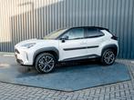 Toyota Yaris Cross 1.5 Hybrid Executive Bi-Tone | Head Up |, Auto's, Automaat, 12 maanden, Gebruikt, Wit