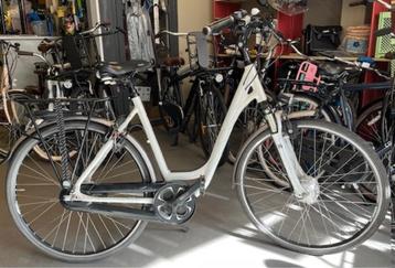 28 inch 54cm Multi cycle E-bike 8 naaf versnelling zonder ac beschikbaar voor biedingen