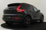 Volvo XC40 B4 (M-HYBRID) PLUS BLACK EDITION -PANO.DAK|HARMAN, 12 maanden, Euro 6, 4 cilinders, Zwart