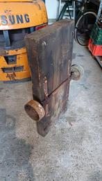 Antieke kar met stalen wielen, Antiek en Kunst, Ophalen