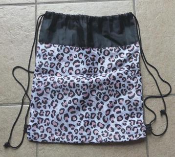 Nylon rugzakje panterprint tasje wit roze zwart beschikbaar voor biedingen