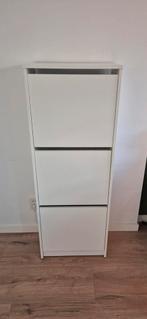 Bissa schoenenkast met 3 vakken, Ophalen, Zo goed als nieuw, Modern