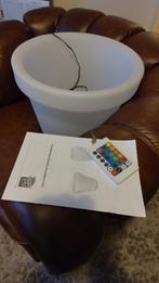 Witte bloempot met verlichting - in kleur aanpasbaar, Ophalen, Led-lamp, Minder dan 30 watt, E27 (groot)