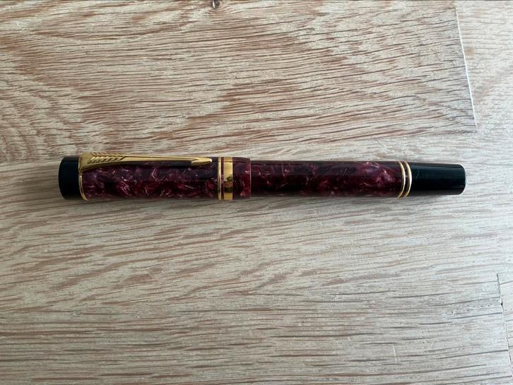 Parker Duofold  Centenniaal vulpen 18k gouden kroon., Verzamelen, Pennenverzamelingen, Zo goed als nieuw, Vulpen, Parker, Ophalen of Verzenden