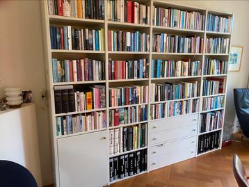 Interlubke boekenkast wandkast beschikbaar voor biedingen