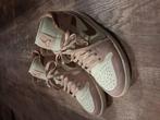 Air jordan 1 roze, Kleding | Dames, Schoenen, Nike Air Jordan, Ophalen of Verzenden, Roze, Sneakers of Gympen