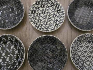 6 Tokyo Design Studio Nippon Petit Four Schaaltjes beschikbaar voor biedingen