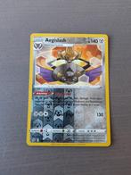 Rebel clash 135/192 aegislash reverse, Ophalen of Verzenden, Zo goed als nieuw, Losse kaart, Foil
