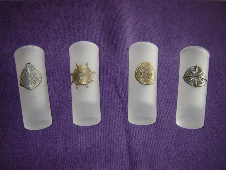 SHOTJES GLAS !!!!!, Huis en Inrichting, Keuken | Servies, Zo goed als nieuw, Glas of Glazen, Overige stijlen, Glas, Ophalen of Verzenden