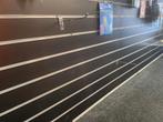 slatwall wandpanelen, Ophalen