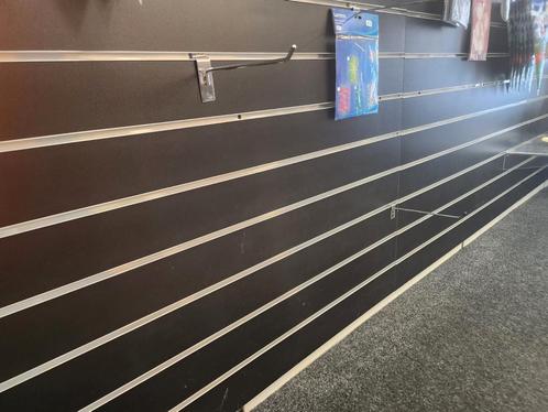 slatwall wandpanelen, Zakelijke goederen, Kantoor en Winkelinrichting | Winkel en Inventaris, Ophalen