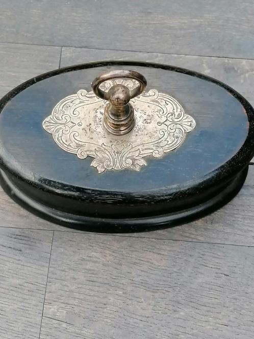 Antiek sieradendoosje met zilveren versiering, Antiek en Kunst, Antiek | Goud en Zilver, Zilver, Ophalen of Verzenden