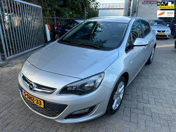 Opel Astra 1.4 Edition, Airco, Trekhaak, Apk 11/2026 beschikbaar voor biedingen