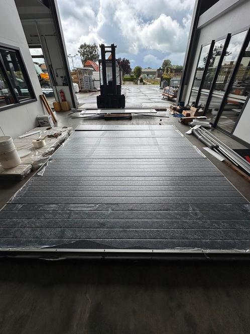 NIEUWE handbediende overheaddeur garagedeur snelloopdeur, Doe-het-zelf en Verbouw, Deuren en Horren, Nieuw, Buitendeur, 215 cm of meer
