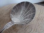 Schelpvormige verzilverde schep voor kleinfruit, Antiek en Kunst, Ophalen of Verzenden