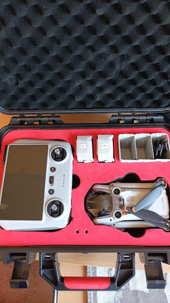 DJI Mini 3 Pro Fly More Met Smart Controller, Extra,s, 625€, Audio, Tv en Foto, Drones, Zo goed als nieuw, Drone met camera, Ophalen of Verzenden