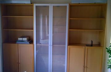 Gratis mooie kasten, 80x30x201, incl. spots beschikbaar voor biedingen