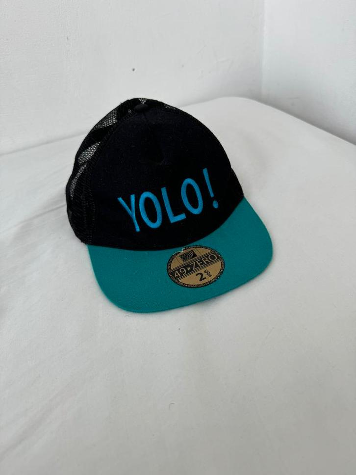 Mooie “YOLO!” Pet, Kleding | Heren, Hoeden en Petten, Zo goed als nieuw, Pet, One size fits all, Ophalen of Verzenden