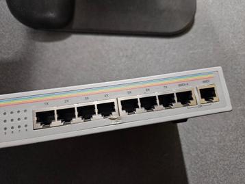 Allied Telesyn FS708 ethernet switch beschikbaar voor biedingen
