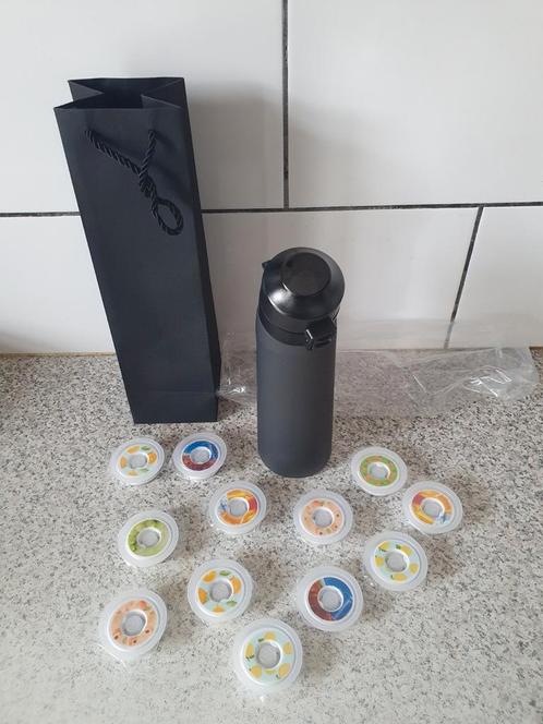 Waterfles Zwart Mat 650ML ( Airup uitvoering ) + 3 Geurpods, Sport en Fitness, Bidons, Nieuw, Ophalen of Verzenden