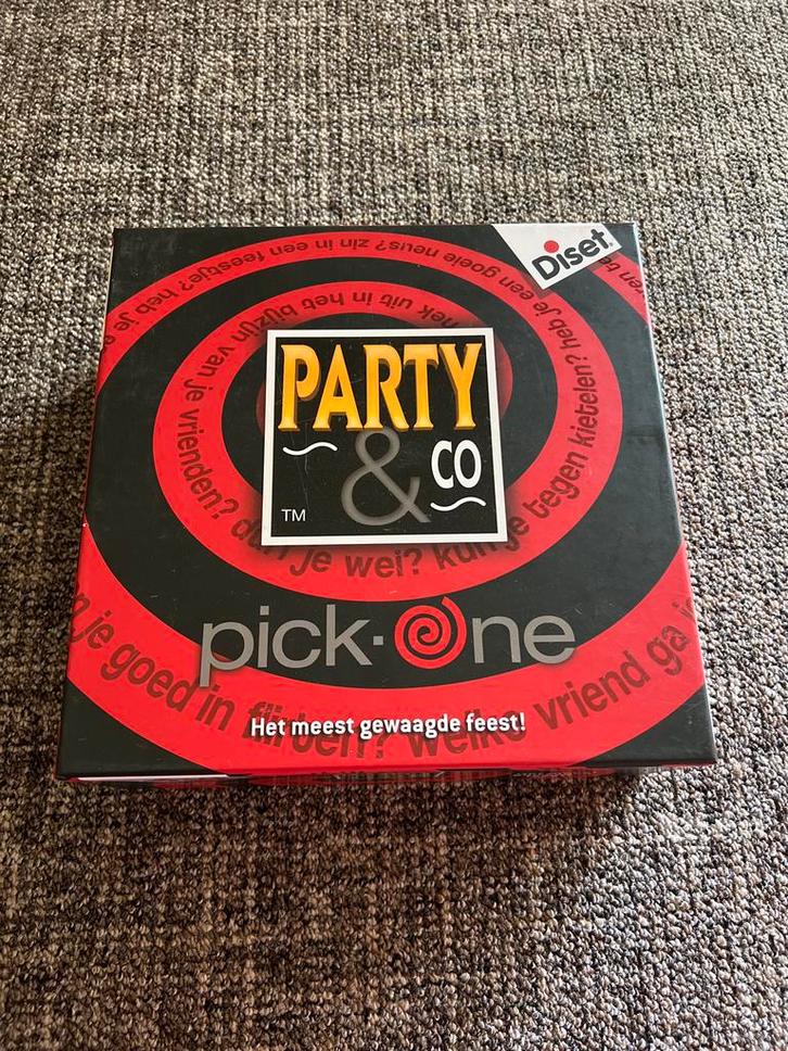 Party & Co Compleet - Gezelligheid gegarandeerd!, Hobby en Vrije tijd, Gezelschapsspellen | Bordspellen, Gebruikt, Drie of vier spelers