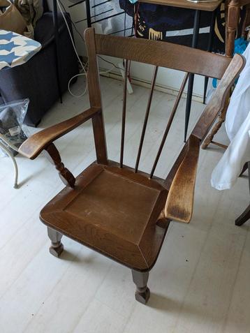 Houten stoel 3 stuks beschikbaar voor biedingen