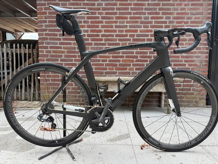 Trek Madone 9, Fietsen en Brommers, Fietsen | Racefietsen, Zo goed als nieuw, Heren, Meer dan 20 versnellingen, Carbon, 57 tot 61 cm