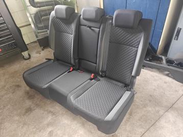 Achterbank VW Tiguan 2016-2023 met deurpanelen beschikbaar voor biedingen