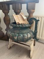 Oude gietijzeren pot **het geruite roosje**, Antiek en Kunst, Ophalen