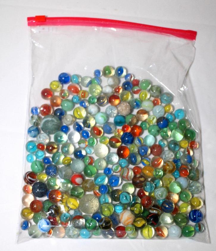 knikkers ( 1 zak ), Kinderen en Baby's, Speelgoed | Buiten | Los speelgoed, Gebruikt, Ophalen of Verzenden