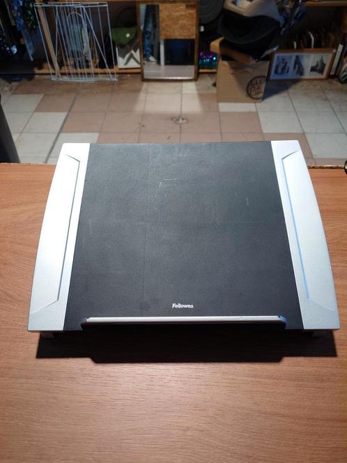 Fellowes laptopstandaard, Computers en Software, Laptopstandaarden, Gebruikt, Ophalen
