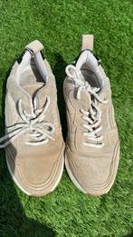 Beige sneakers maat 37, Kleding | Dames, Gedragen, Sneakers of Gympen, Ophalen