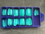 Nieuwe doos met aqua groene press on nails, Ophalen of Verzenden, Nieuw, Groen, Handen en Nagels